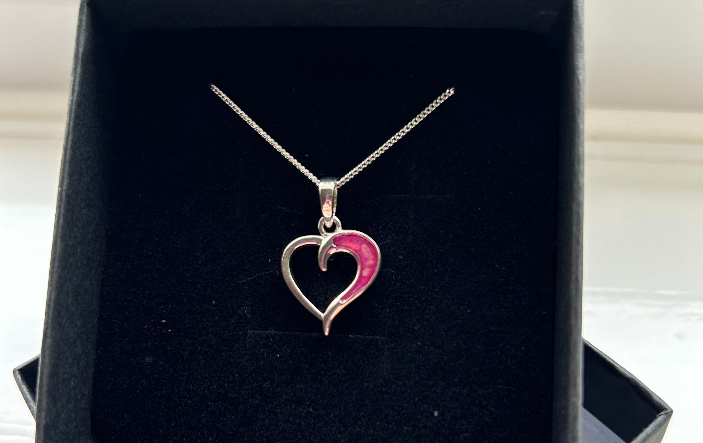 Hollow Heart Necklace