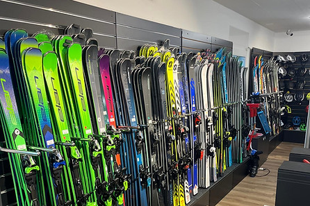 Skis