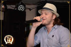 Country Pub 13 de Março