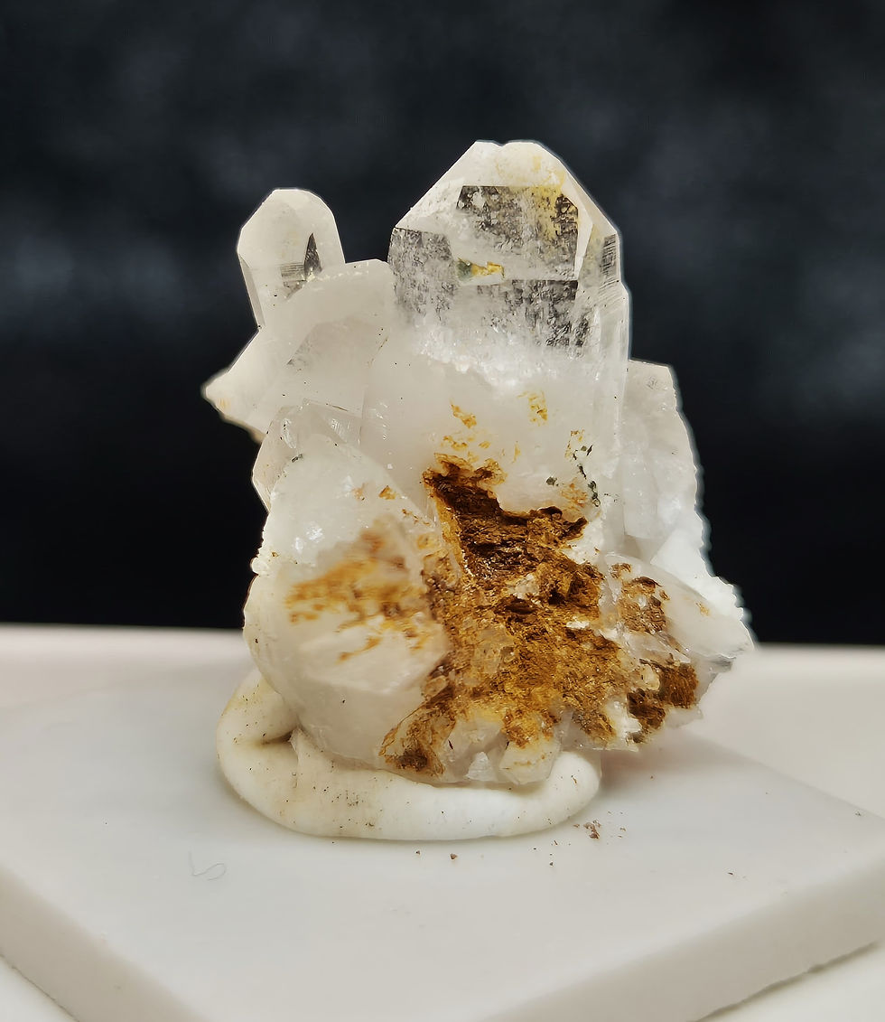 Quartz et Sidérite, isère ( 38 ), 2.1cm