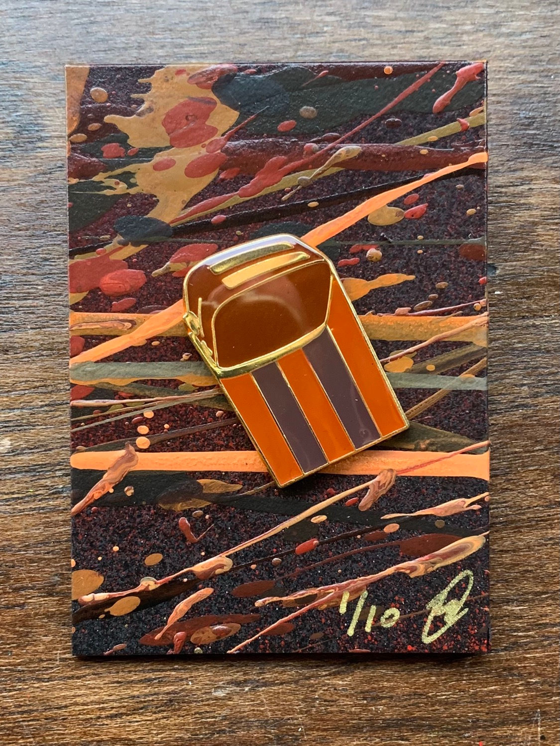 Diagonal Striped Enamel Pin Badge (Browns)