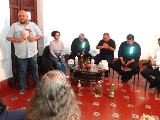 Presentan libro de lucha libre