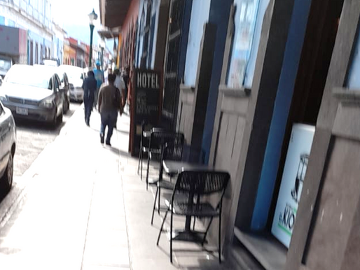 Invasión al espacio público