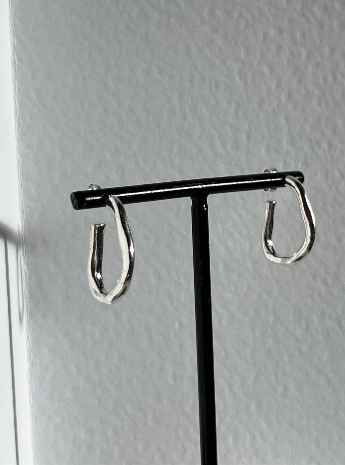 Large Pebble Hoops