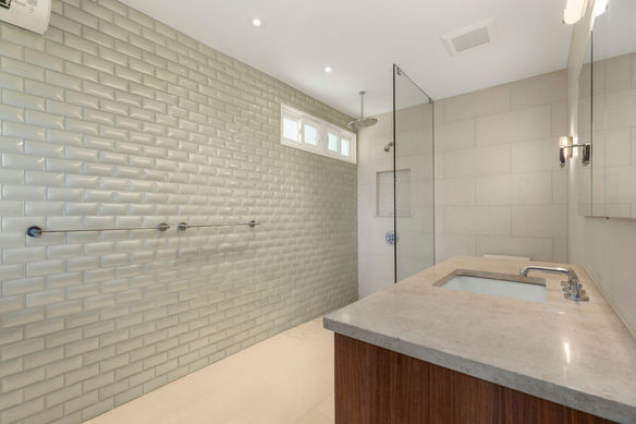 10 L'Orange Place - Aloha Films - Web-15.jpg