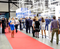 Promotion Messe Messehostess Promoter Aushilfe Hostess Catering Messe Event Veranstaltung