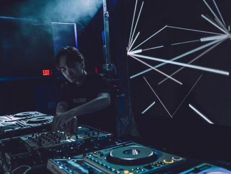 Ravers attend Ravenscoon and Calvin Stanley events