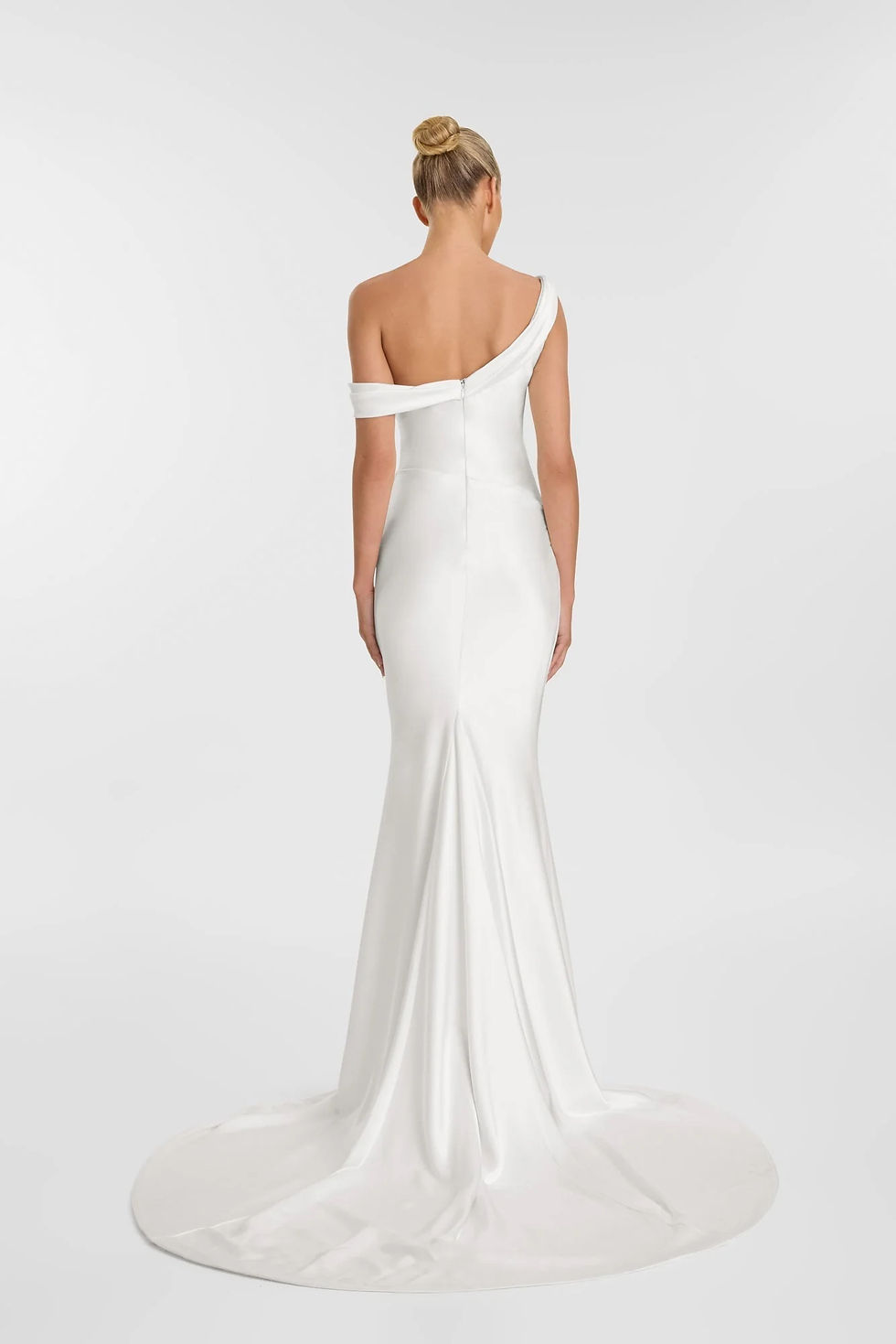 Thumbnail: Khya, Fox Fitted Wedding Dress