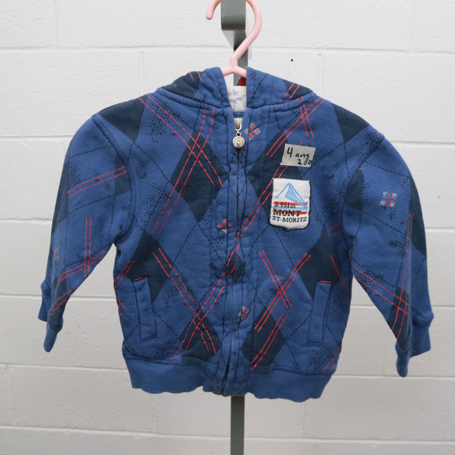 Veste à capuchon manches longues (4 ans)