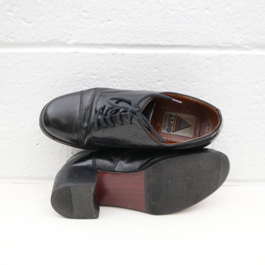 Miniature : Souliers (gr. 5 - 5.5)