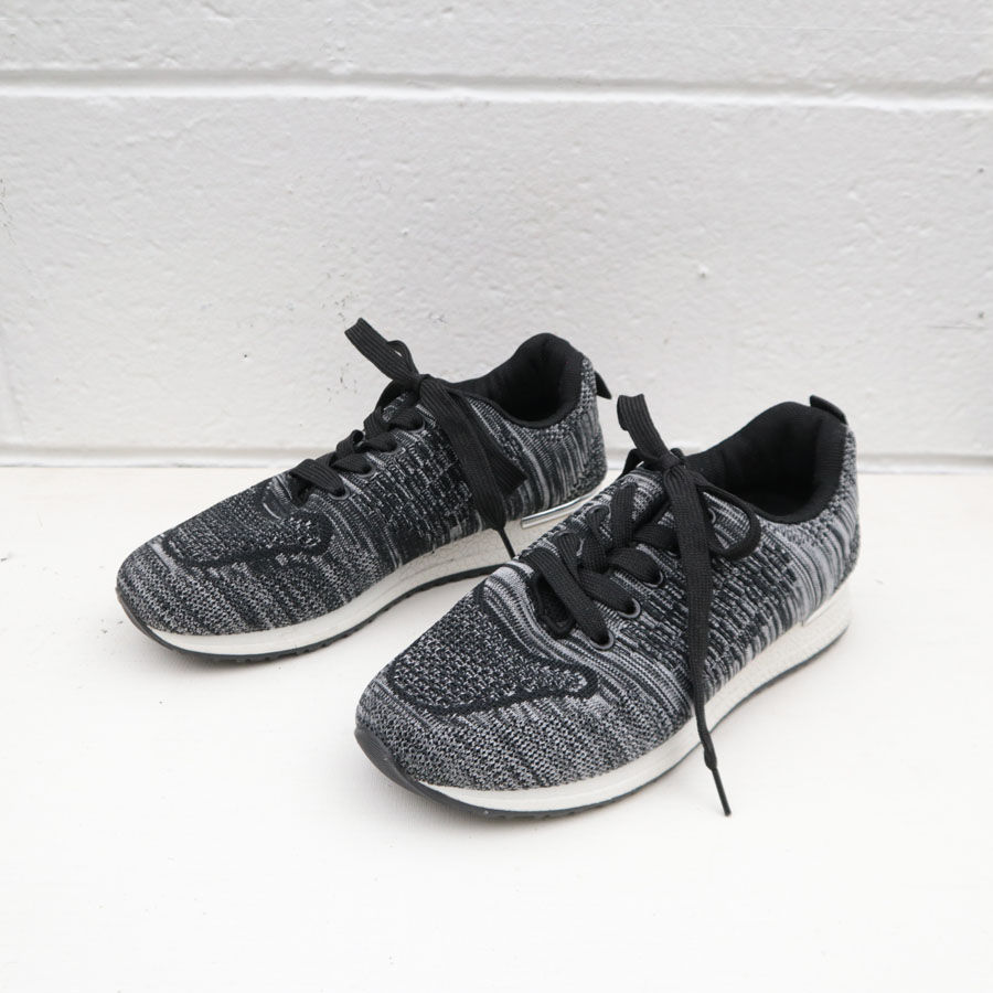 Espadrilles (femme gr. 6 - 6.5)