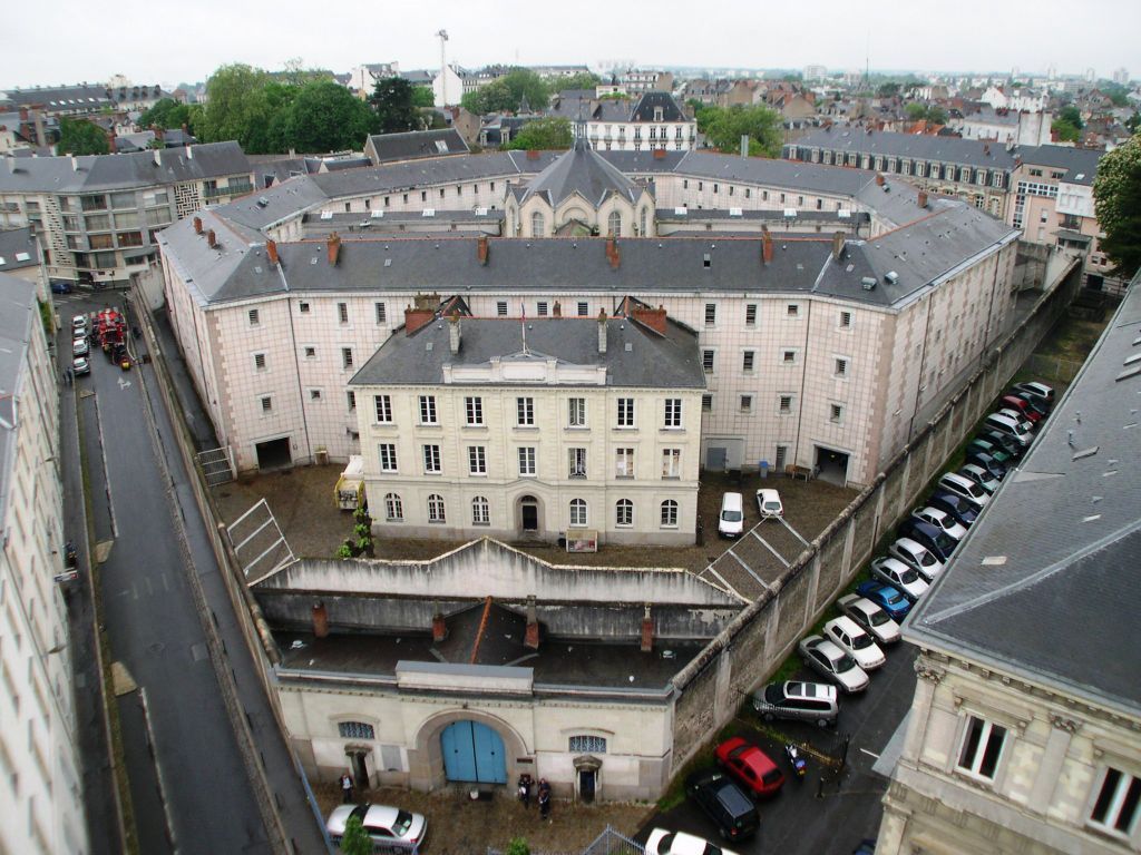 Nantes Arret Arch