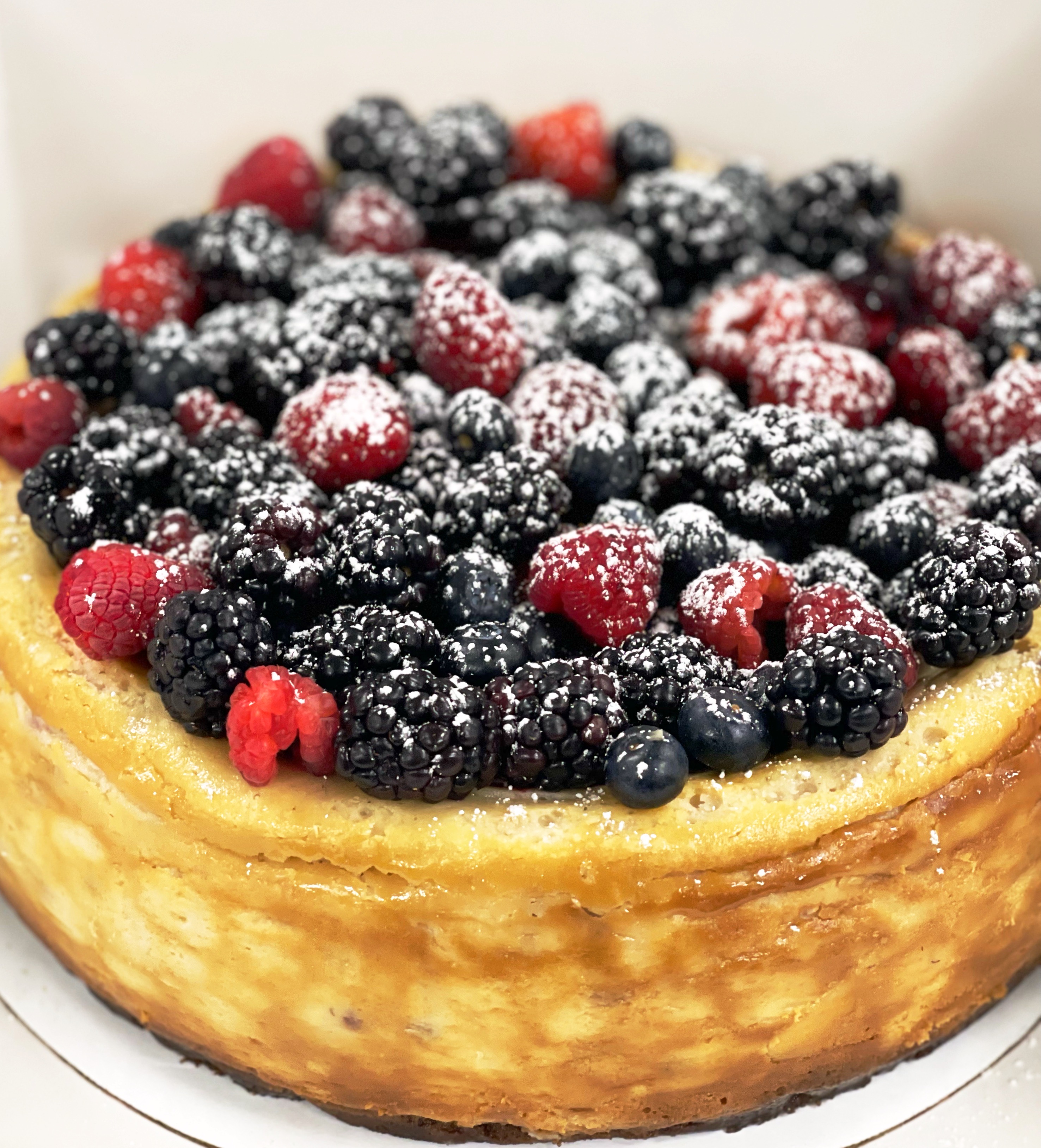 Winterberry by Gâteau de Jil