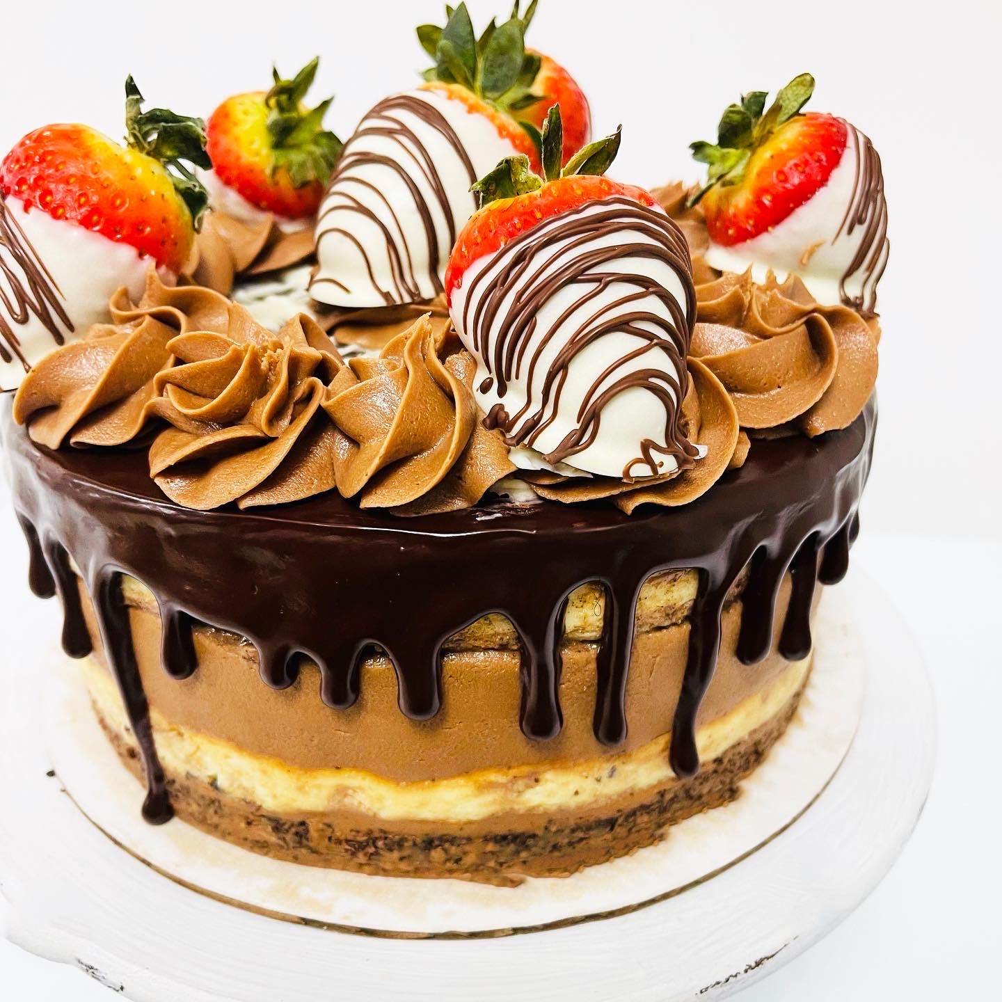 Tuxedo by Gâteau de Jil