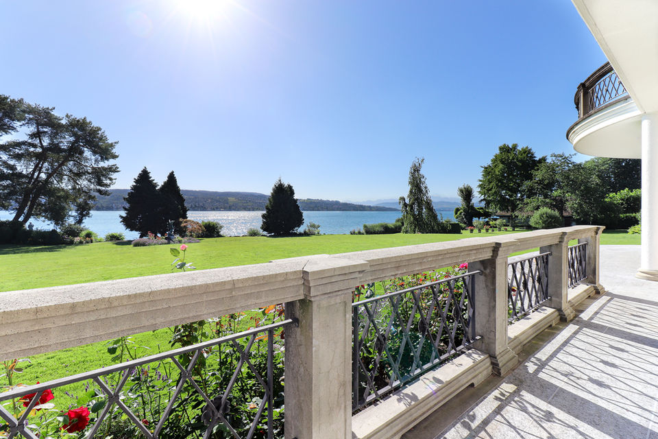 sun over lake, interior photographer switzerland