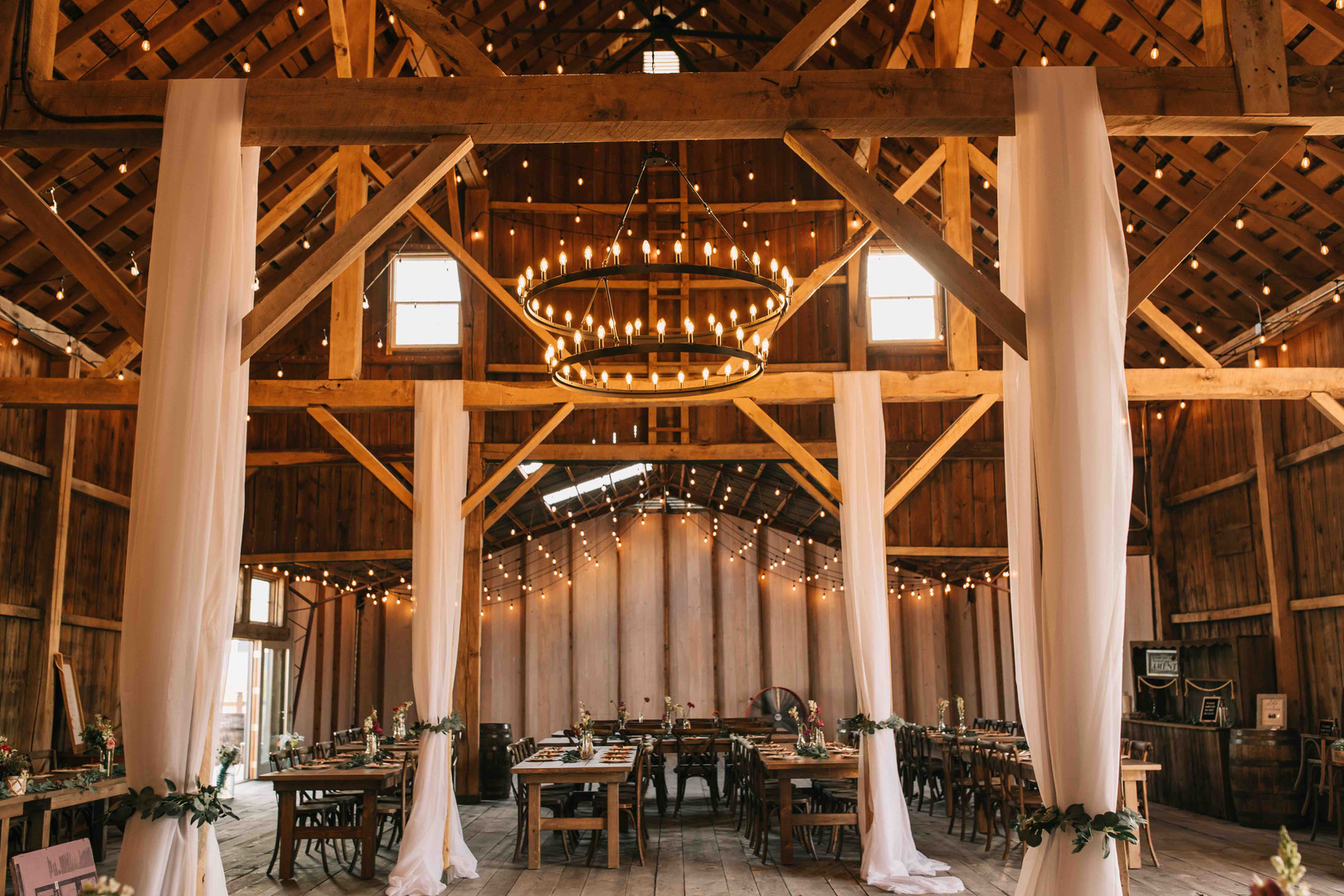 Amenities Brindlewood Barn Weddings & Events Hilbert, WI