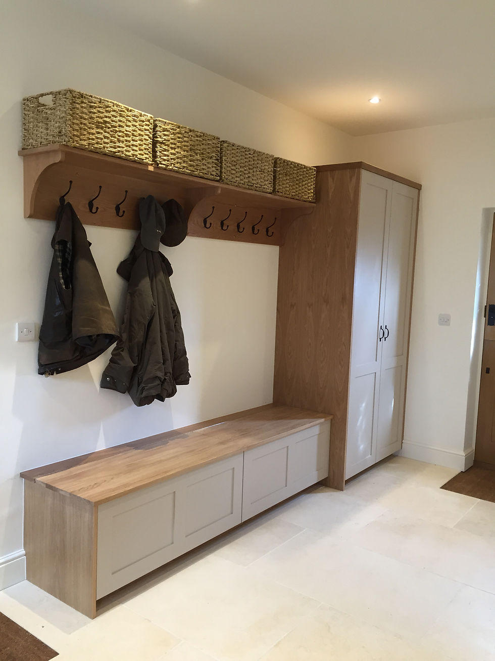 Boot room seating