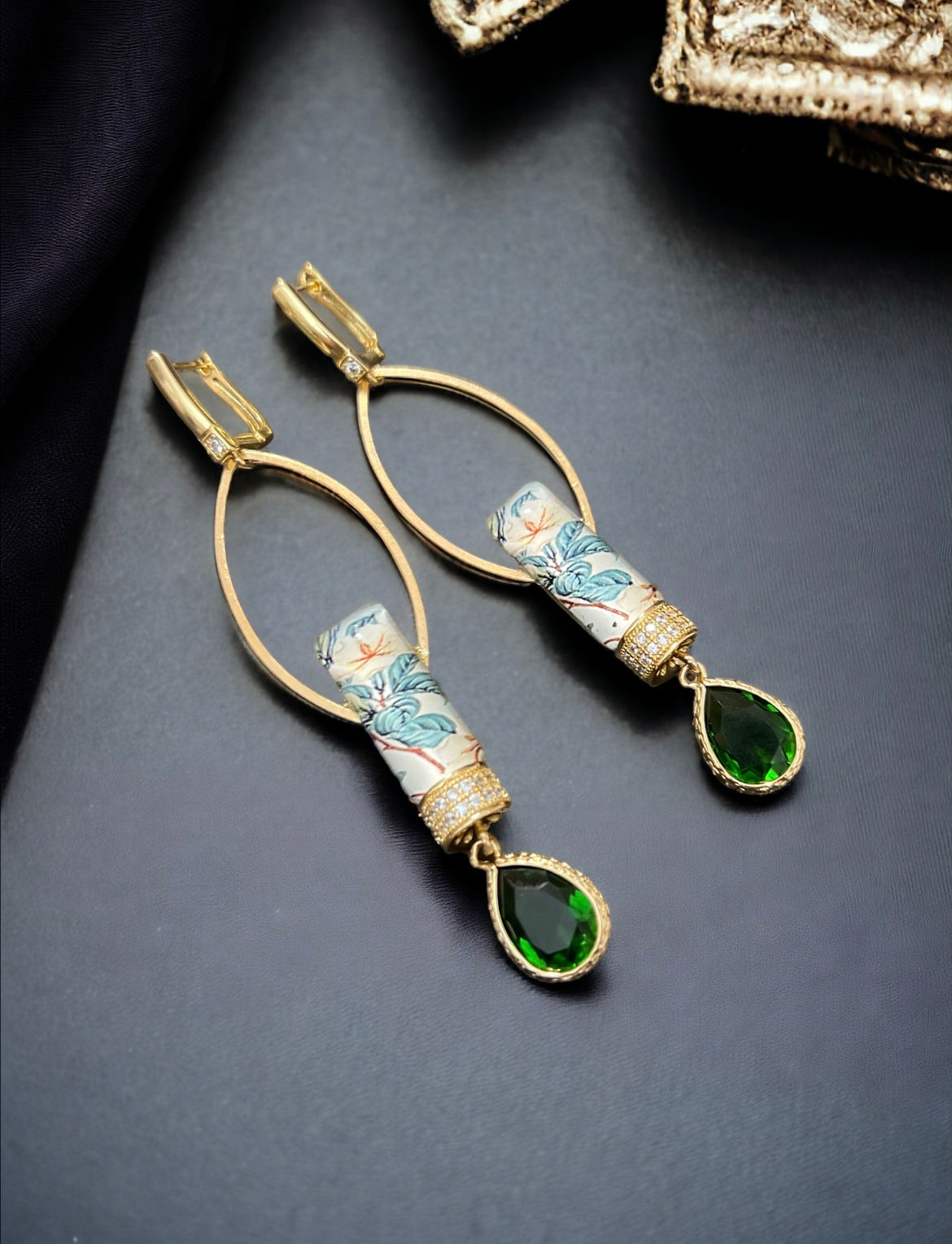  Simetriskie auskari Kardemundes - zaļie