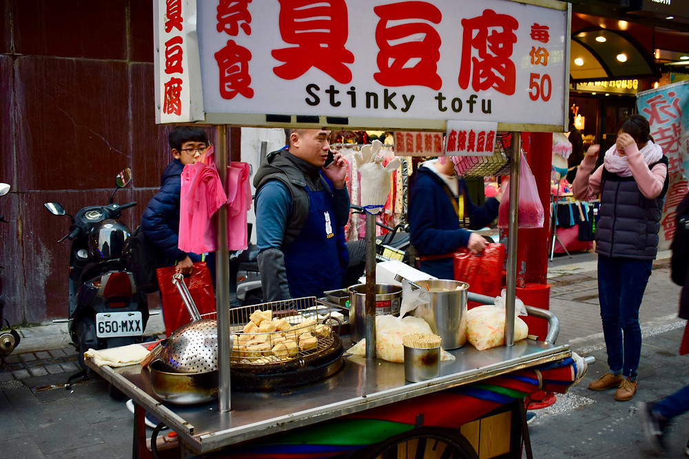 visiting the Taipei night markets, food, culture and travel.