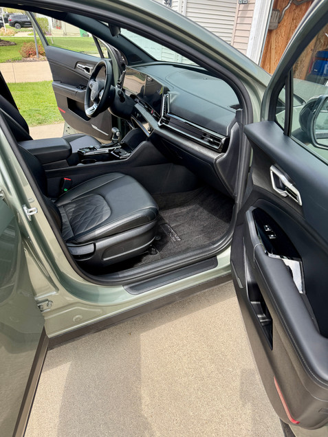 2024 Kia Sportage Interior Detail