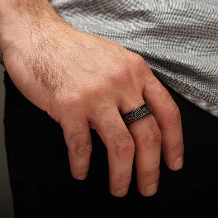Thumbnail: Titanium Black IP with Brain Coral Pattern Comfort Fit Ring
