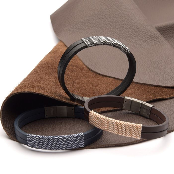 Thumbnail: Shoreline Cotton Wrapped Blue Leather Bracelet