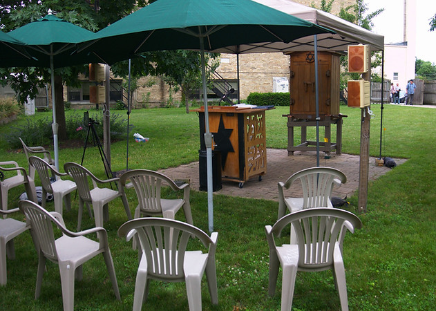 outdoor summer setup pic (less than 5 mb).jpg