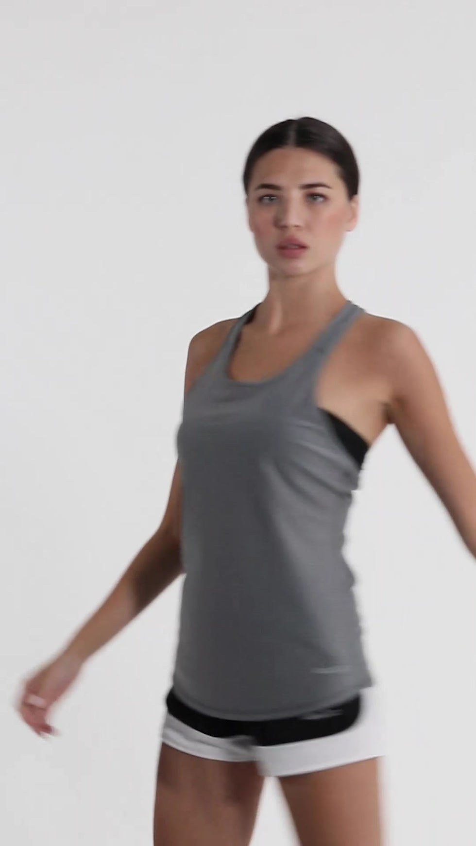Thumbnail: Training Grey Tank