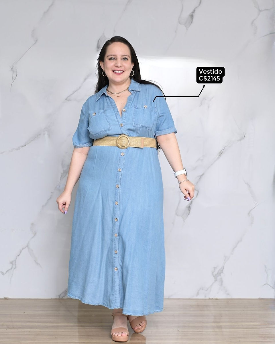 Colección Denim Plus Size con jeans, vestidos, blusas y otras prendas de mezclilla disponibles en tallas desde 1XL, ideales para crear outfits versátiles y modernos para cualquier ocasión.