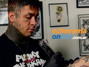 Estudio echeverriano ofrece tatuajes gratuitos para mujeres que hayan superado el cáncer de mama