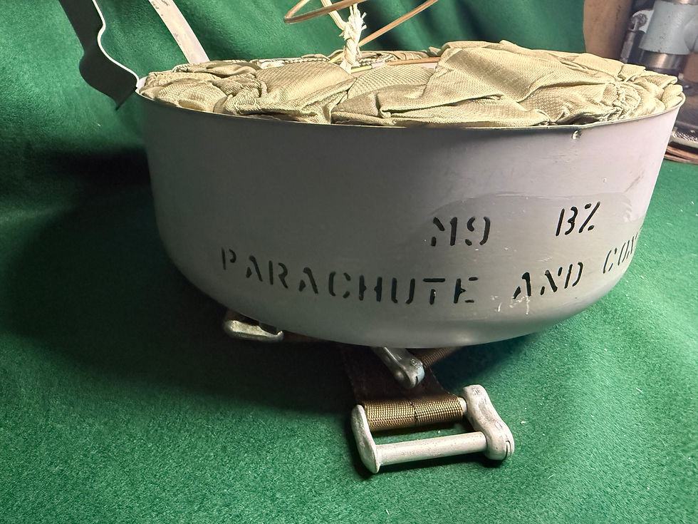 Thumbnail:  Mills Mfg. Corp / M9 Generator Parachute and Container / 1963 / Parachute 