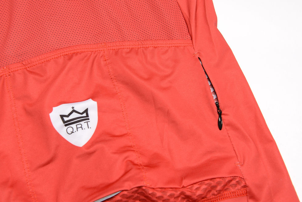 Thumbnail: QRT Color Block (Navy/Red/Nude)