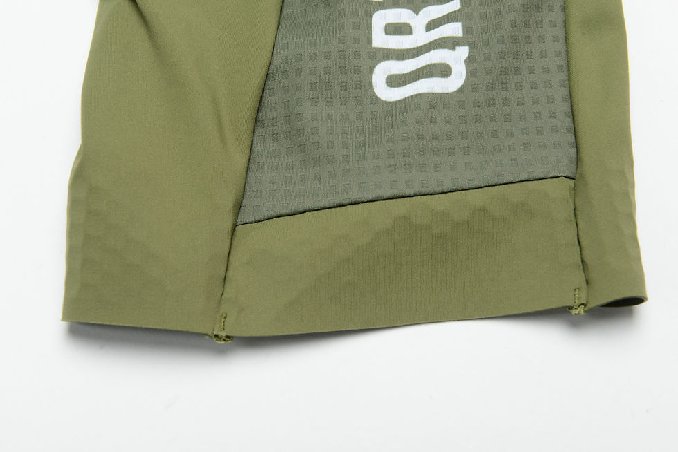 Thumbnail: QRT Cargo Bibs (Green / White )