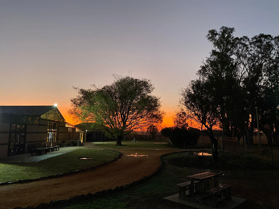 Image : Facebook Sunset Dreams