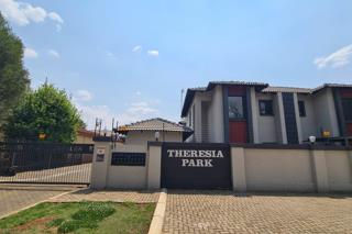 Potch Eiendomme 1.jpeg