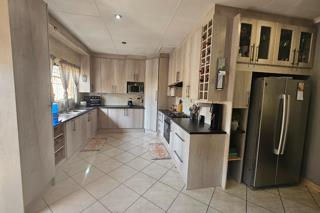 Loumar Estates 1.jpeg