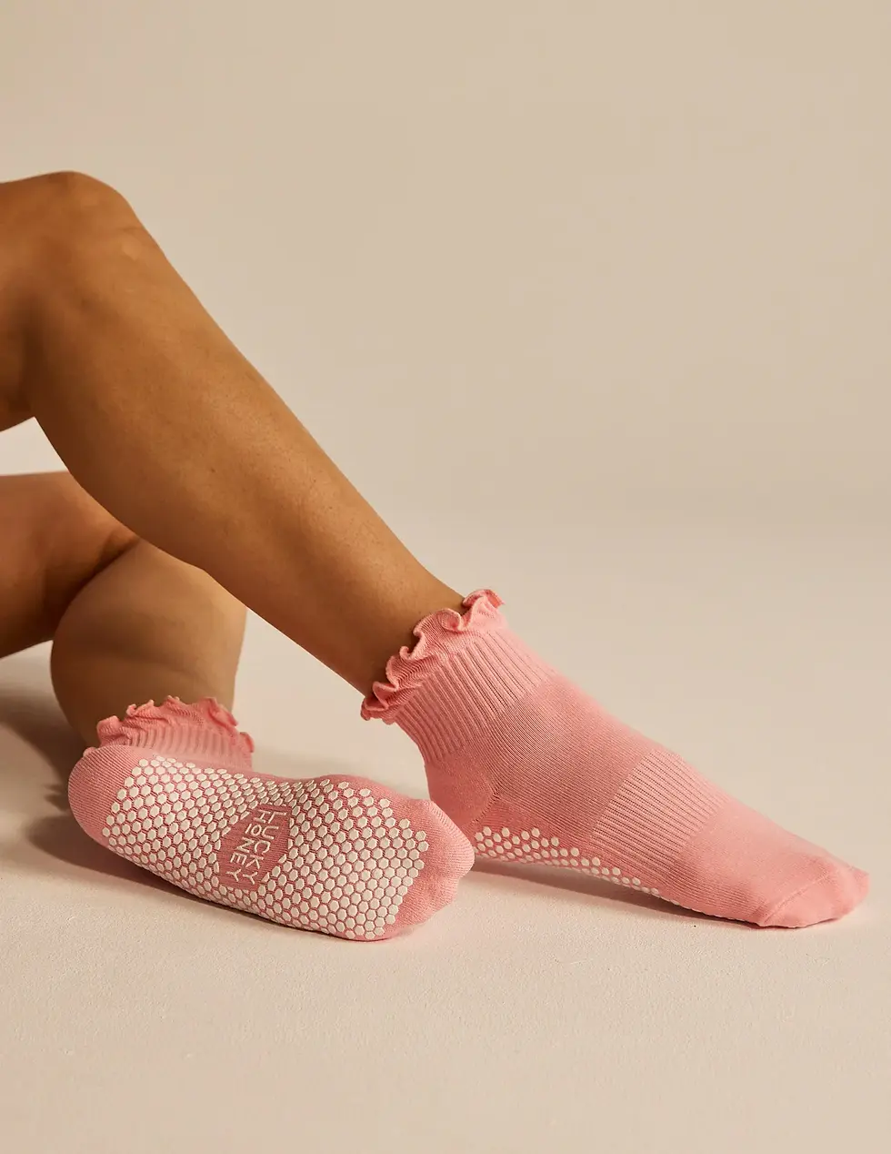 Thumbnail: The Ruffle Grip Sock - Pink
