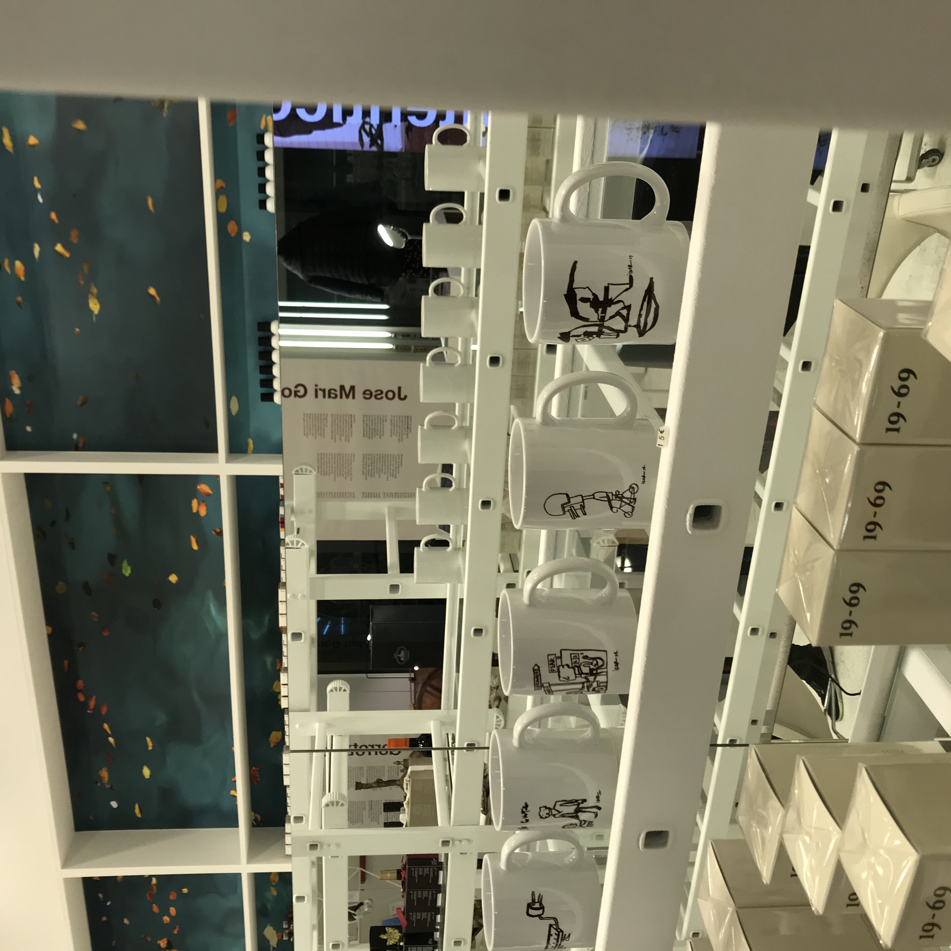 Noventa Grados Concept Store