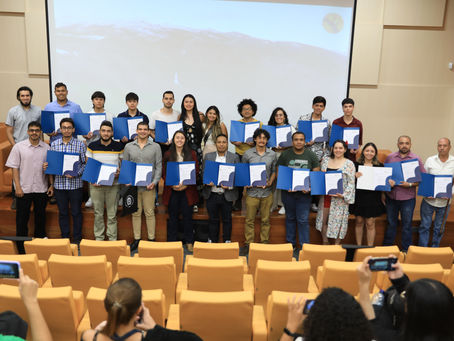 Medellín certifica a nuevos expertos en uso de drones