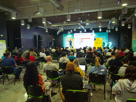 Cosmoteca La piloto, biblioteca digital de Medellín