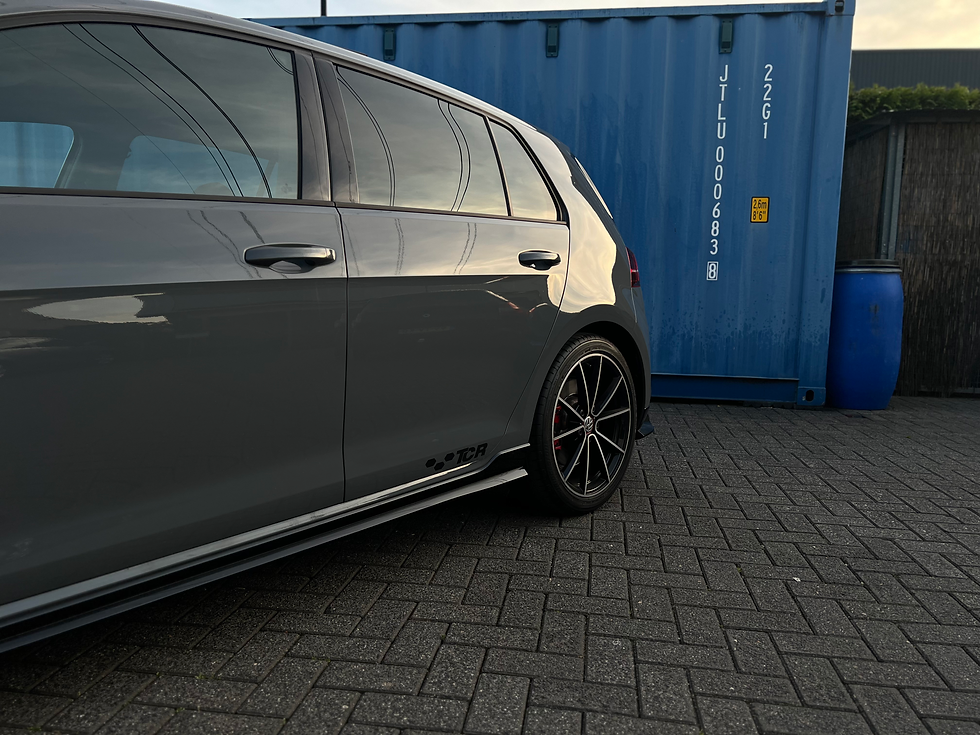 Thumbnail: Volkswagen Golf GTI TCR |DYN AUDIO|PANO|ACC