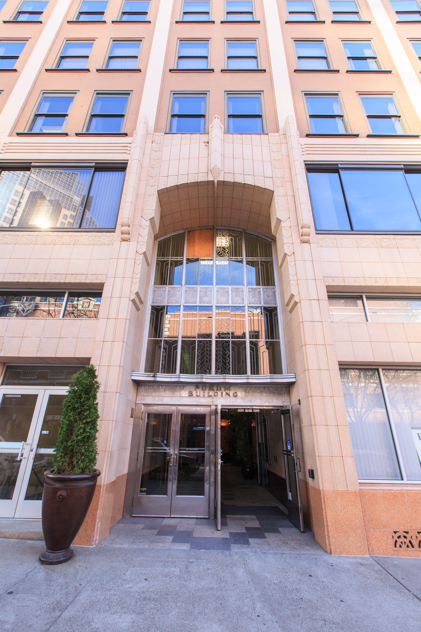 The Forum Bldg 1107 9th St. | Rubicon Partners Inc. | Sacramento