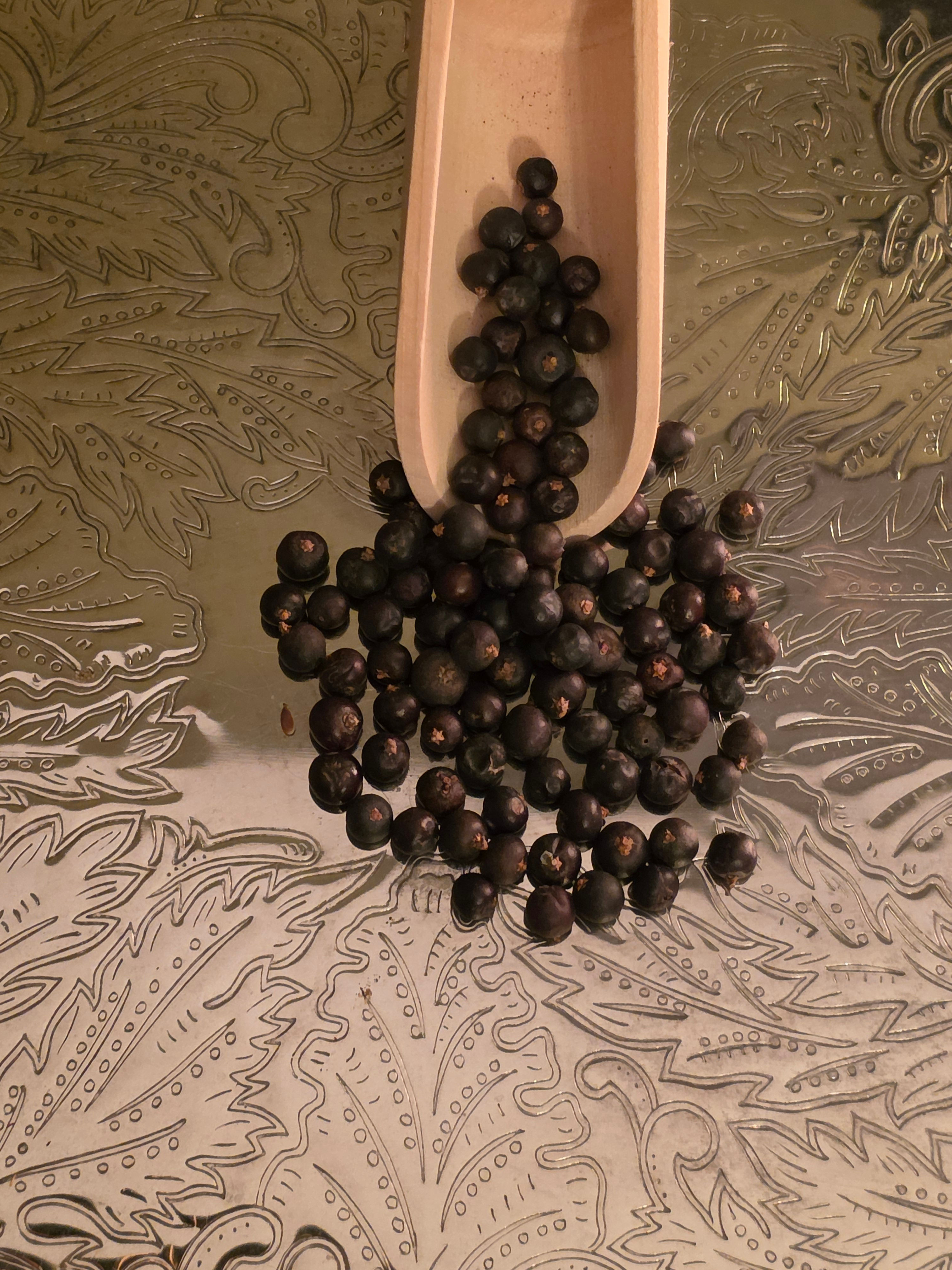 Juniper Berries (Juniperus communis) — Tier 2,