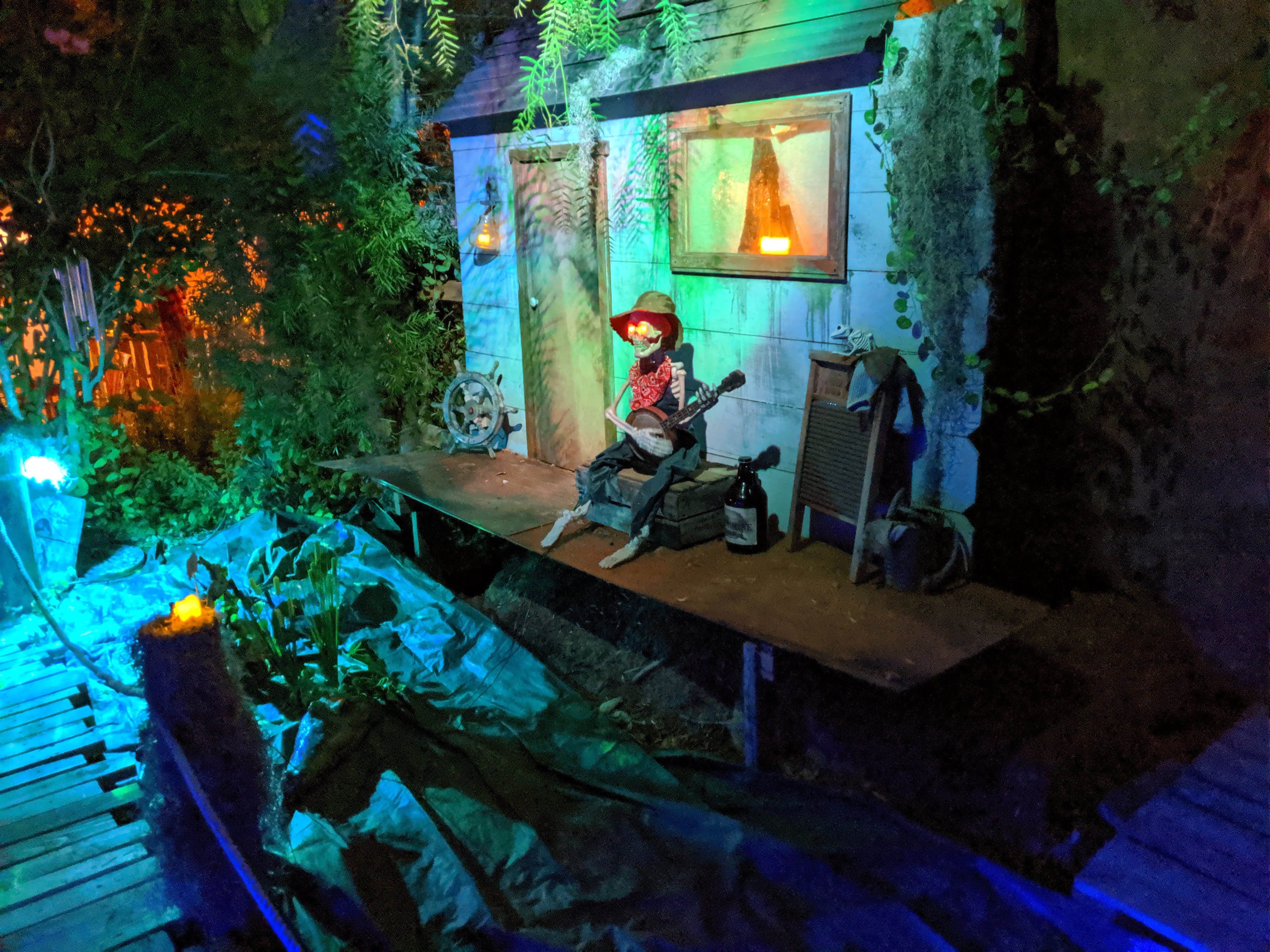 BAYOU HOUSE