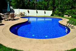 Lagoon Pool 16'x34'x25'