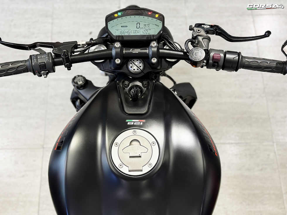 Thumbnail: Ducati - Monster 821
