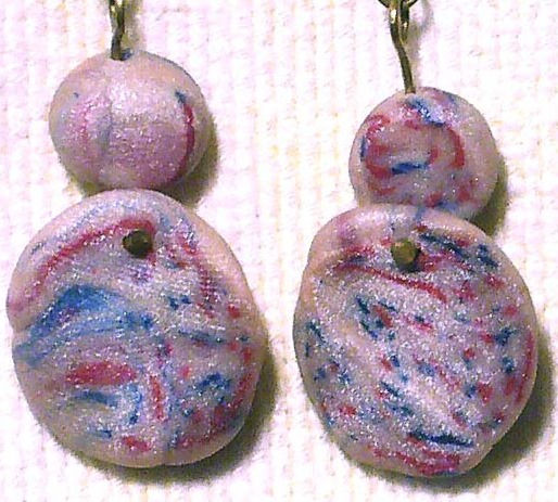 Thumbnail: Earrings Off-white with blue-red round marble