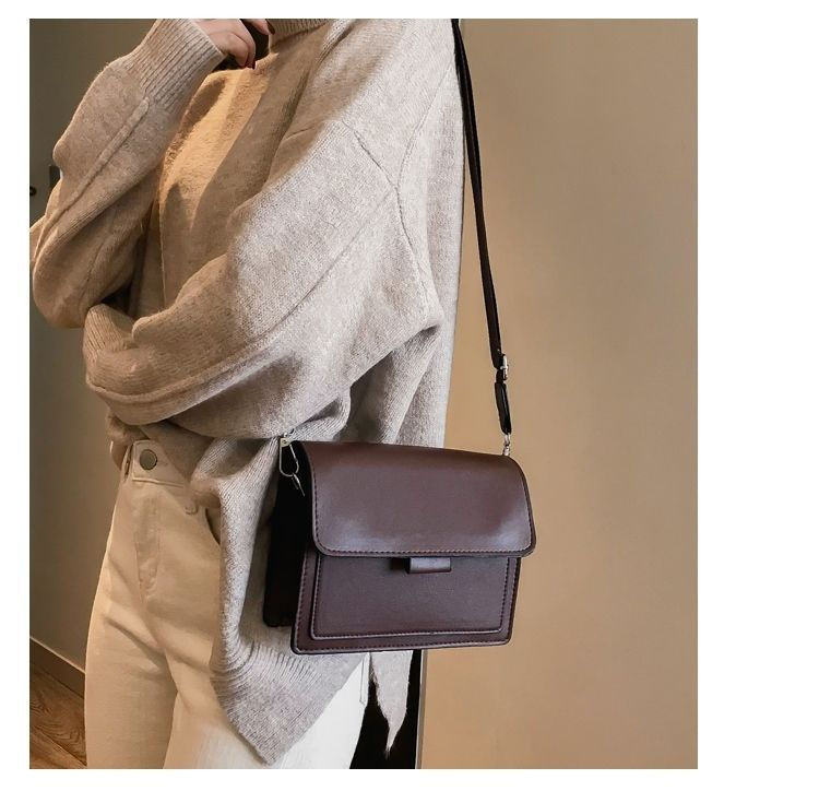 Thumbnail: Aurelia Classic Crossbody Bag