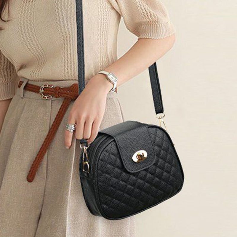 Thumbnail: Harper Shoulder Bag