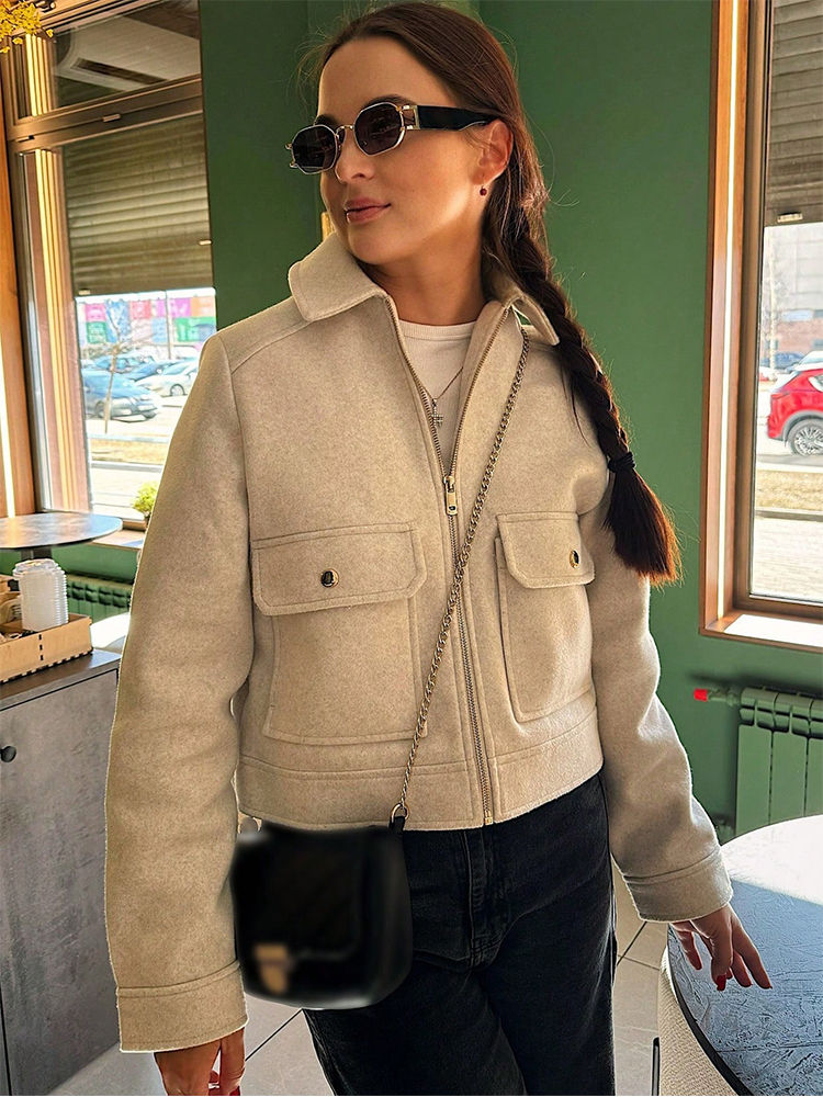 Thumbnail: Isla Elegant Crop Jacket
